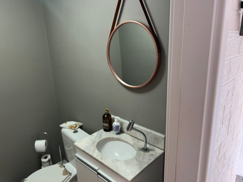 Casa de condomínio à venda Vargem Pequena com 85m² e 3 quartos por R$ 435.000 - 05-lavabo.jpg