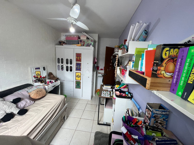 Casa de condomínio à venda Vargem Pequena com 85m² e 3 quartos por R$ 435.000 - 10-2-quarto-medio-pic-1.jpg