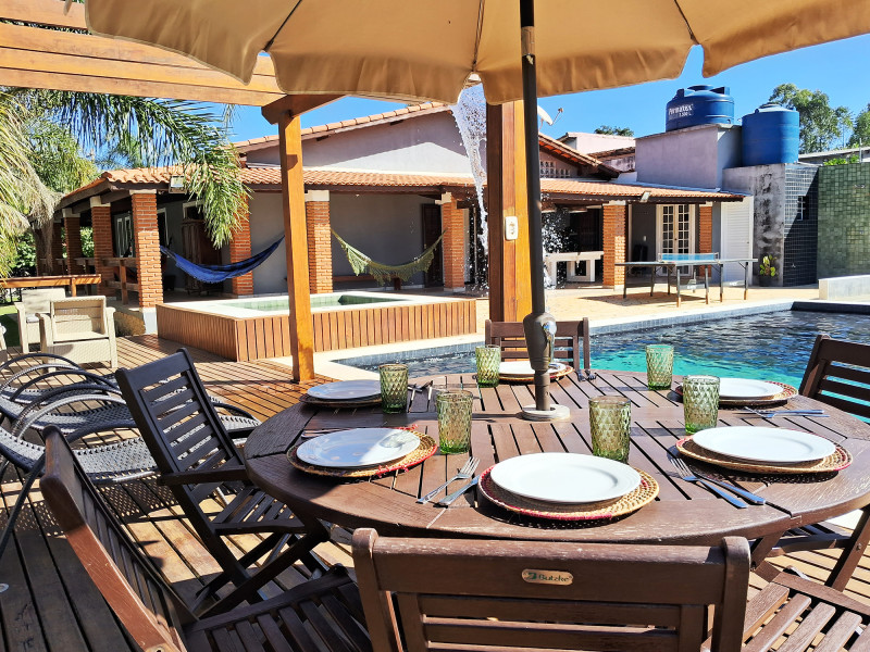 Chácara à venda centro com 1200m² e 3 quartos por R$ 800.000 - 022-almoco-deck.jpg