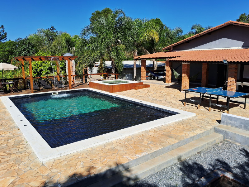 Chácara à venda centro com 1200m² e 3 quartos por R$ 800.000 - 026-piscina-deck-hidro-jogos.jpg