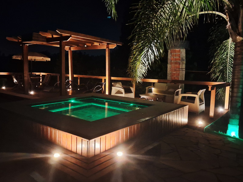 Chácara à venda centro com 1200m² e 3 quartos por R$ 800.000 - 077-hidro-pergolado.jpg