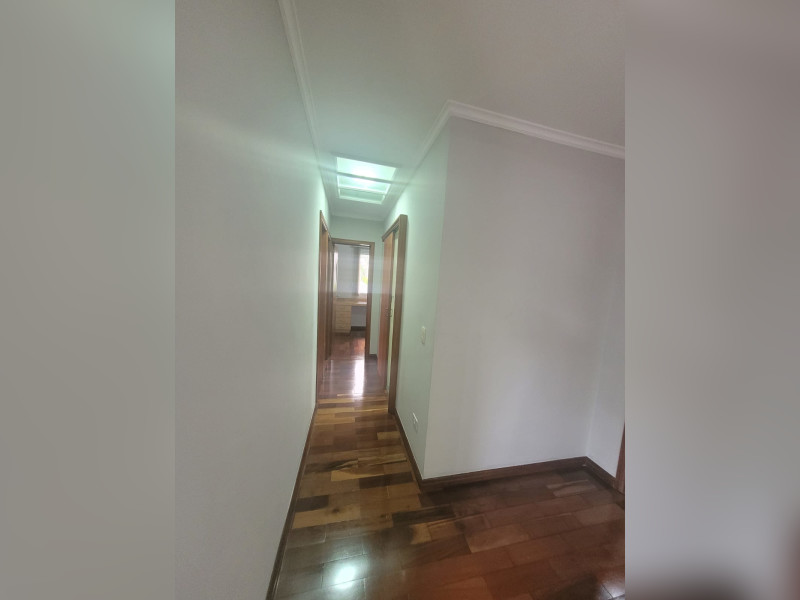 Apartamento à venda Planalto com 68m² e 3 quartos por R$ 380.000 - corredor.jpg
