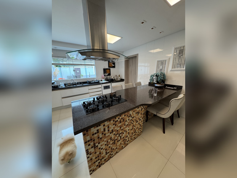 Casa à venda Pineville com 480m² e 4 quartos por R$ 6.950.000 - img-6070.jpeg