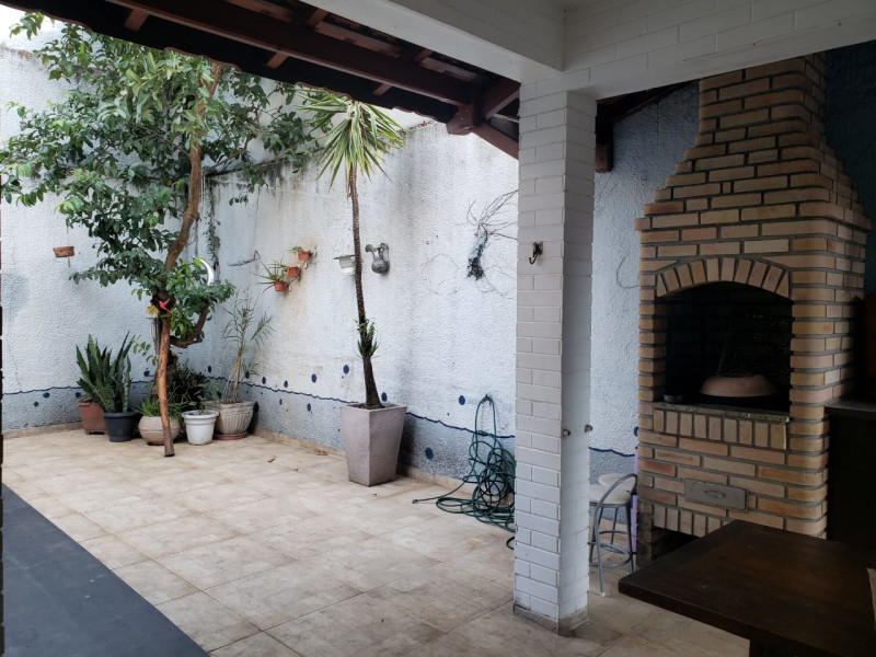 Casa à venda Vila Firmiano Pinto com 225m² e 4 quartos por R$ 800.000 - img-20240523-wa0025.jpg