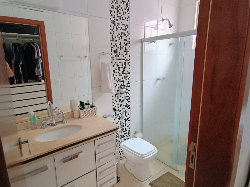 Casa à venda City Ribeirão com 250m² e 3 quartos por R$ 1.170.000 - img-20241211-094629182-hdr-ae.jpg