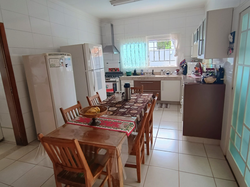 Casa à venda City Ribeirão com 250m² e 3 quartos por R$ 1.170.000 - img-20241211-095021051-hdr-ae.jpg