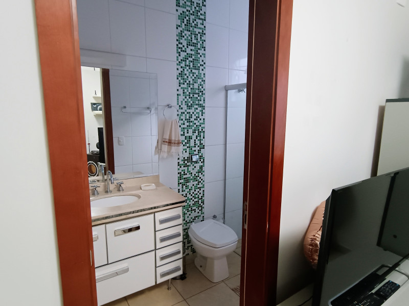 Casa à venda City Ribeirão com 250m² e 3 quartos por R$ 1.170.000 - img-20241211-180114968-ae.jpg