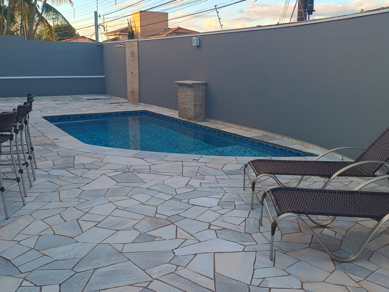 Casa à venda City Ribeirão com 250m² e 3 quartos por R$ 1.170.000 - img-20241211-180830337-hdr.jpg