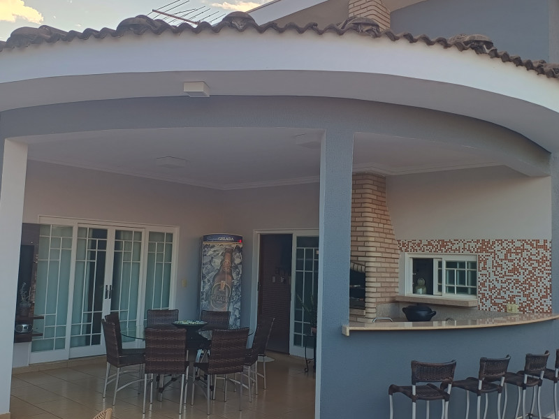 Casa à venda City Ribeirão com 250m² e 3 quartos por R$ 1.170.000 - img-20241211-181019107-hdr.jpg