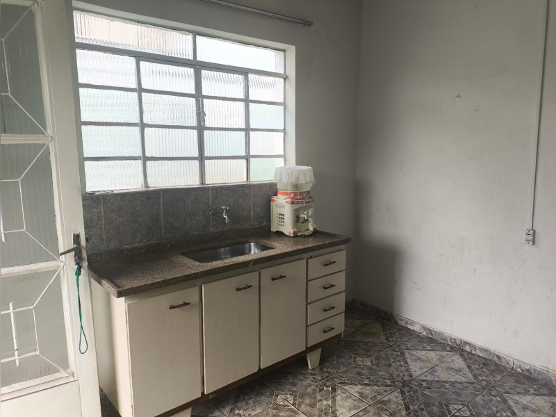 Casa à venda Jardim Russo com 160m² e 6 quartos por R$ 450.000 - casa-15.jpg