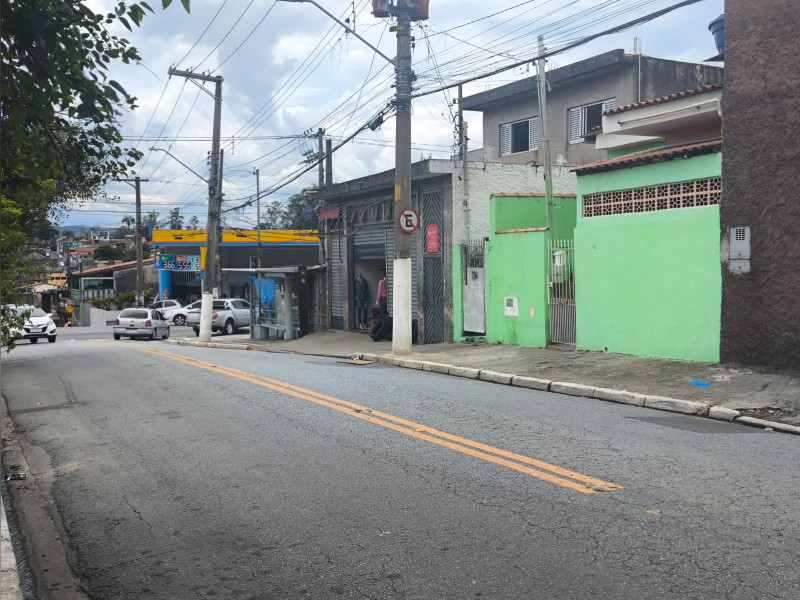 Casa à venda Jardim Russo com 160m² e 6 quartos por R$ 450.000 - casa-vista-frente.jpg
