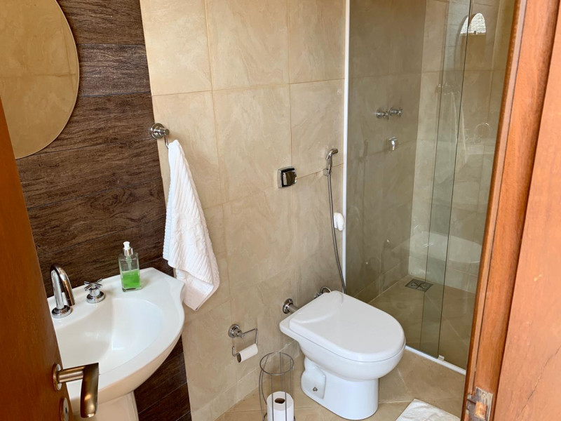 Casa de condomínio à venda Jardim Botânico (Lago Sul) com 600m² e 4 quartos por R$ 1.880.000 - b3e93959-8800-47f4-aaf8-9148f362ef34.jpeg