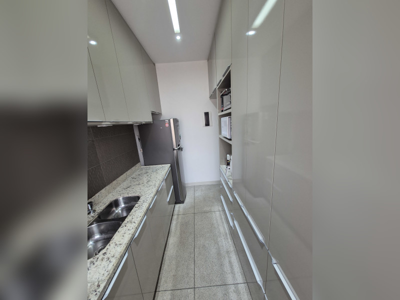 Apartamento à venda Barro Preto com 46m² e 1 quarto por R$ 371.000 - 20241214-120430.jpg