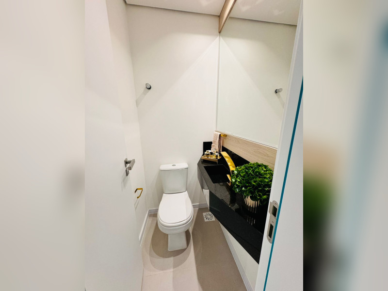 Apartamento à venda Navegantes com 141m² e 3 quartos por R$ 1.990.000 - photo-2024-07-08-14-33-44.jpg