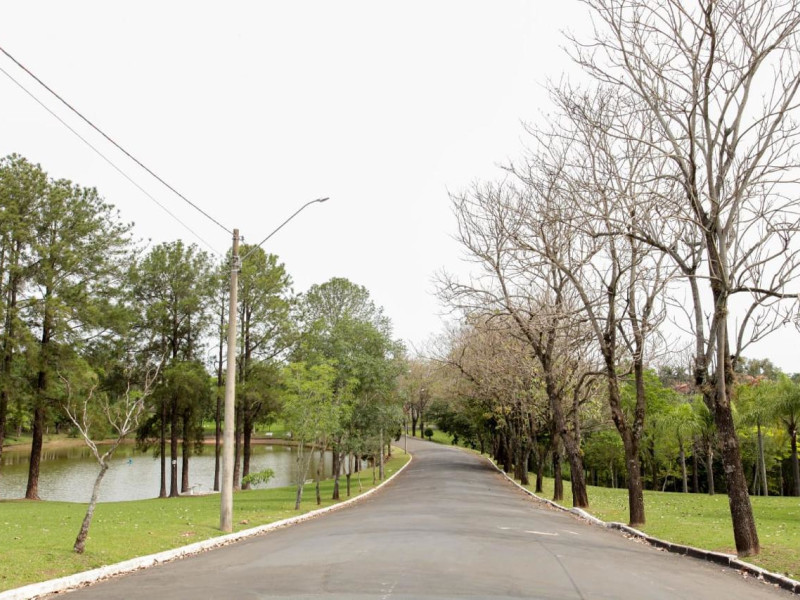 Casa de condomínio à venda Colinas do Piracicaba (Ártemis) com 850m² e 6 quartos por R$ 3.000.000 - 1000147238.jpg