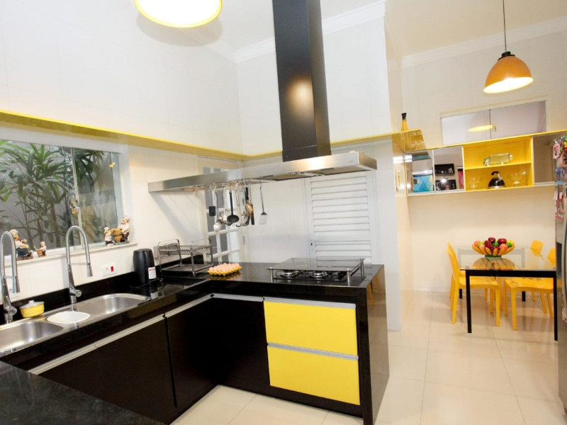 Casa de condomínio à venda Colinas do Piracicaba (Ártemis) com 850m² e 6 quartos por R$ 3.000.000 - 1000147290.jpg