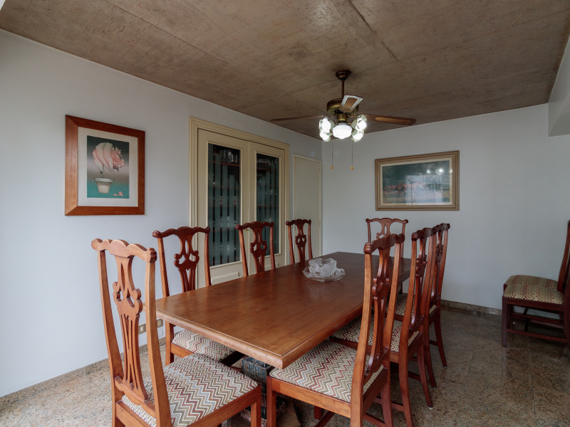 Casa à venda Jardim Panorama com 240m² e 4 quartos por R$ 2.272.000 - img-2760.jpg