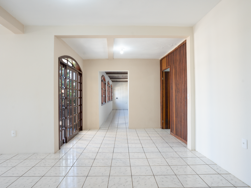 Casa à venda Centro com 320m² e 4 quartos por R$ 1.800.000 - 2.png