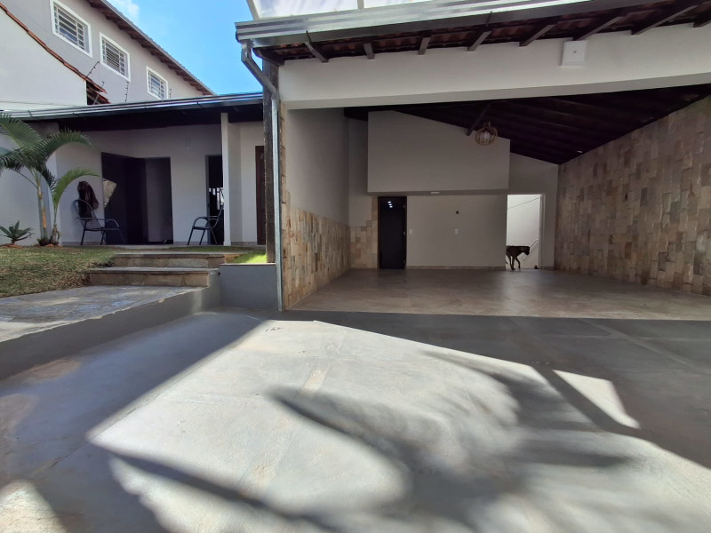 Casa à venda Palmares com 420m² e 4 quartos por R$ 1.550.000 - entrada-e-garagem.jpeg