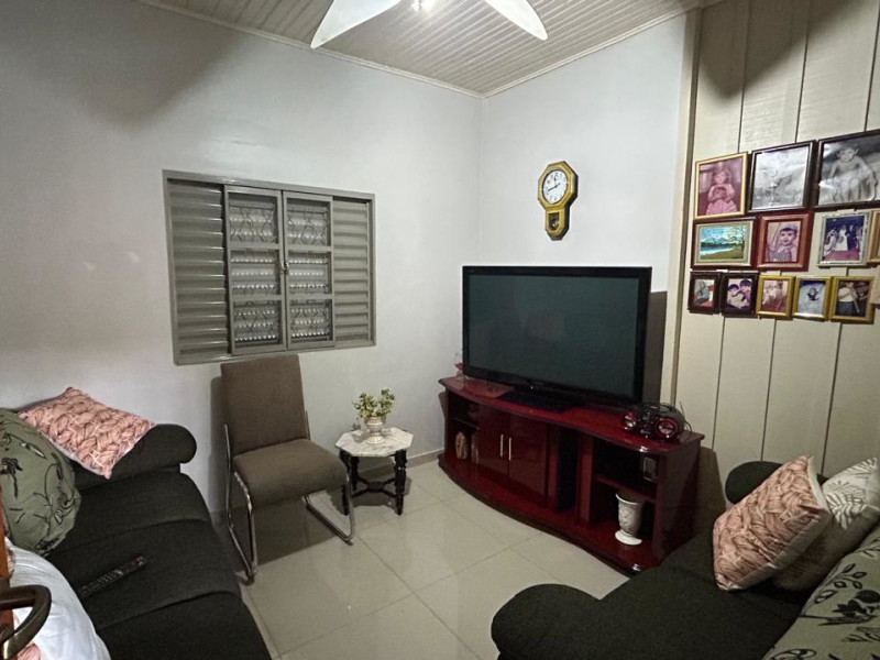 Casa à venda Califórnia com 85m² e 3 quartos por R$ 297.000 - whatsapp-image-2024-12-01-at-192055-3.jpeg