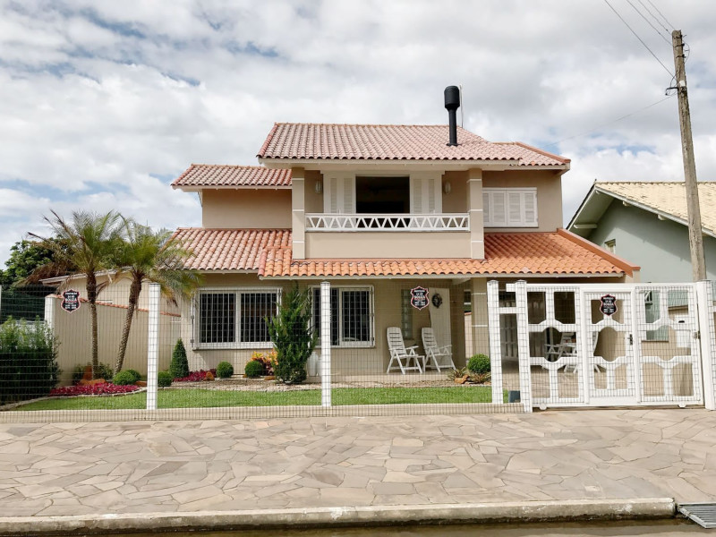 Casa à venda Tramandaí com 188m² e 3 quartos por R$ 995.000 - 1000028736.jpg