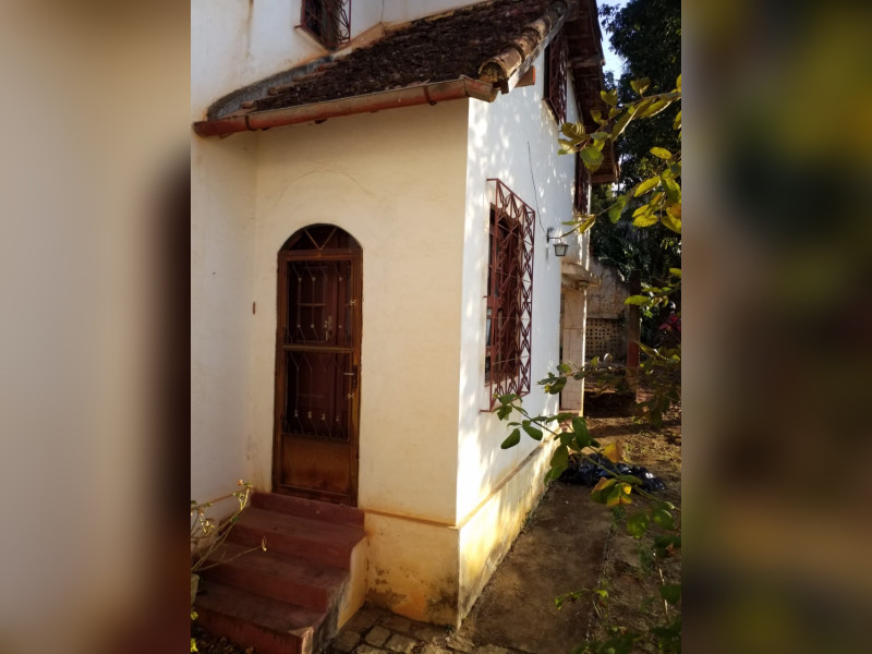 Casa à venda Centro com 2000m² e 6 quartos por R$ 950.000 - img-20241017-wa0006.jpg