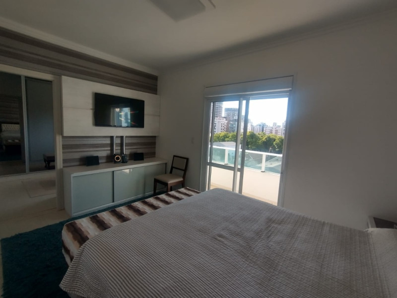 Apartamento à venda Centro com 244m² e 3 quartos por R$ 1.550.000 - 1000229291.jpg