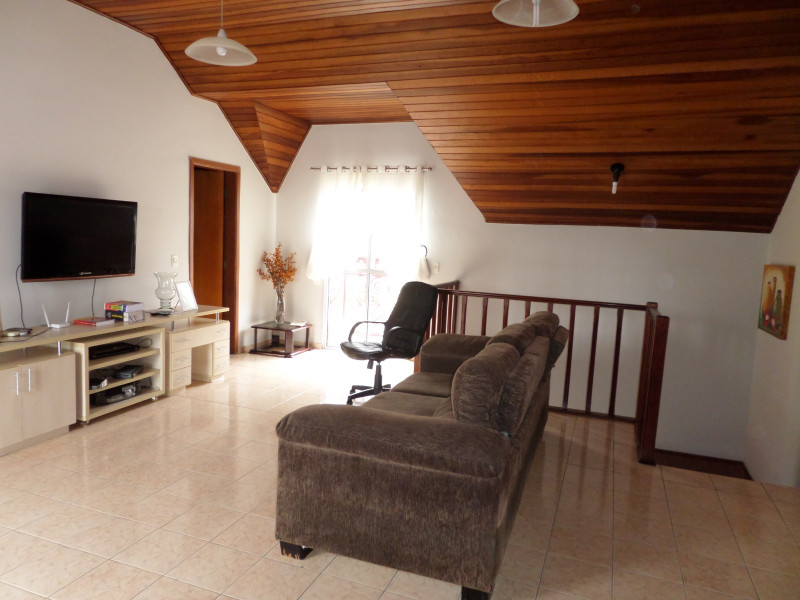 Apartamento à venda Vila Trujillo com 176m² e 3 quartos por R$ 400.000 - inbound9208160779728067999.jpg