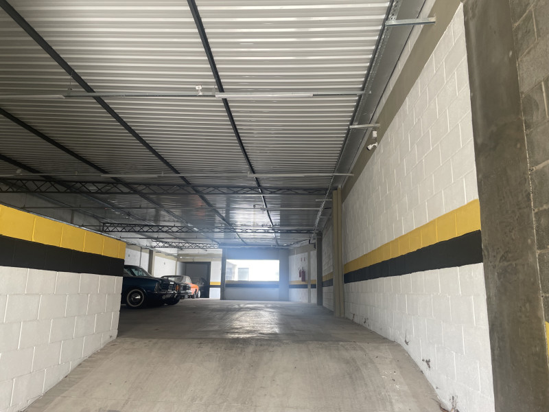 Comercial para alugar Parque Industrial com 300m² e 0 quartos por R$ 5.000 - entrada.jpg
