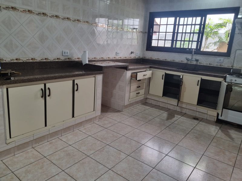 Casa à venda Jardim Santa Bárbara com 290m² e 4 quartos por R$ 1.300.000 - 134e3745-0a4c-4e8f-8572-78df48cebe34.jpg