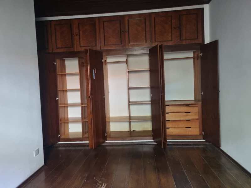 Casa à venda Jardim Santa Bárbara com 290m² e 4 quartos por R$ 1.300.000 - 3a4a2391-f534-49b5-b92b-5a4c4c0cd661.jpg