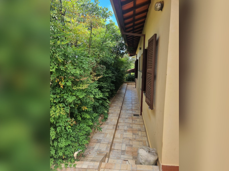 Casa à venda Jardim Santa Bárbara com 290m² e 4 quartos por R$ 1.300.000 - 4840fdbe-c456-40a8-87d9-d77e21d9a271.jpg