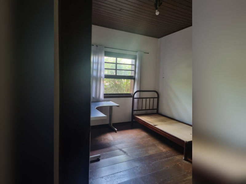 Casa à venda Jardim Santa Bárbara com 290m² e 4 quartos por R$ 1.300.000 - 52f450b9-a336-4e87-9373-c92e194692ac.jpg