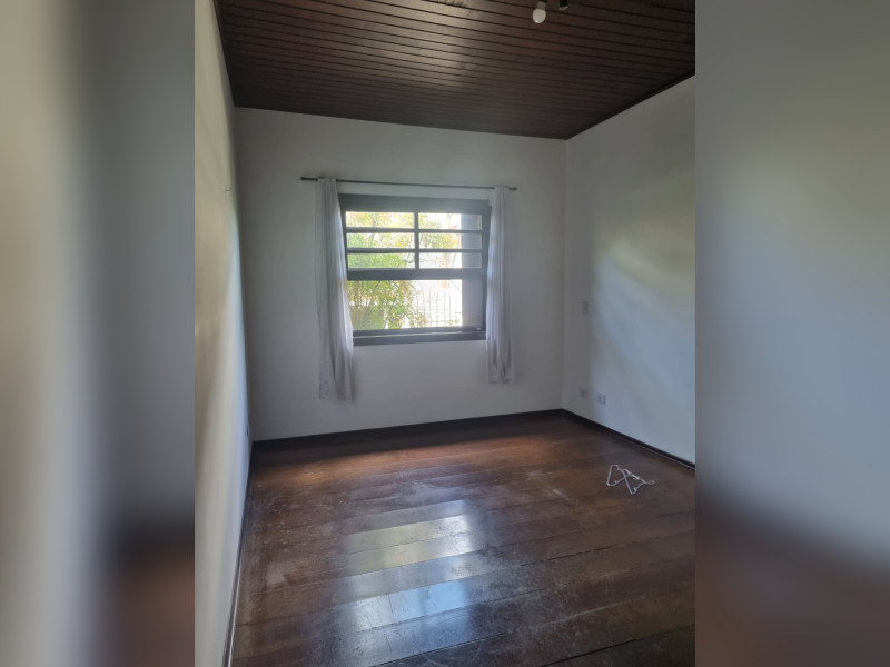Casa à venda Jardim Santa Bárbara com 290m² e 4 quartos por R$ 1.300.000 - c4237f2f-5d68-4bbc-93cf-cd33125b39b9.jpg