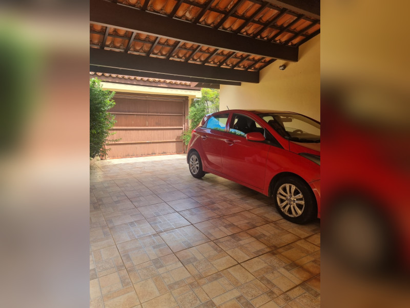 Casa à venda Jardim Santa Bárbara com 290m² e 4 quartos por R$ 1.300.000 - f93316d3-eb25-43d4-bac1-806e2f179c18.jpg