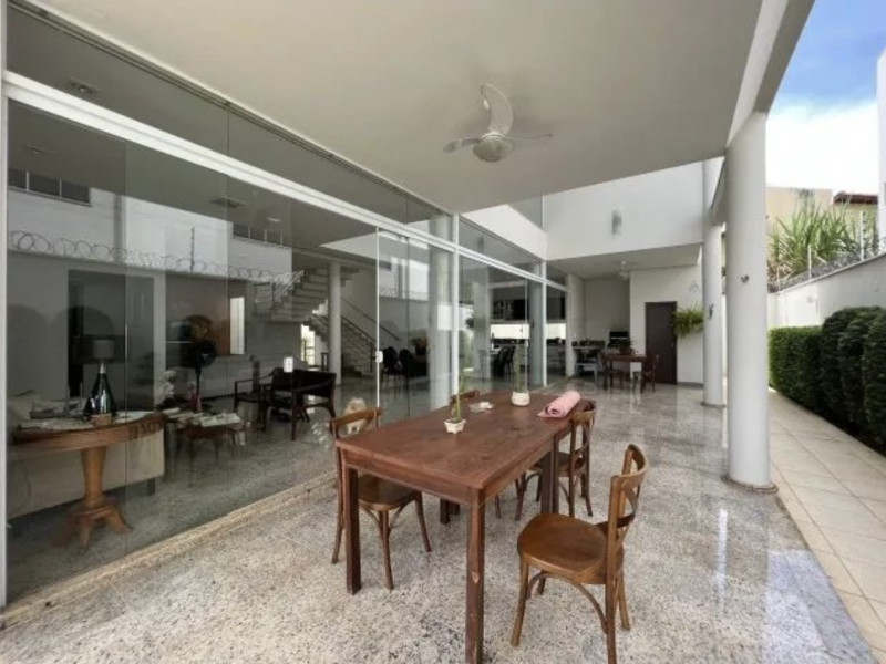 Casa à venda Plano Diretor Sul com 700m² e 3 quartos por R$ 2.100.000 - img-0375.jpeg