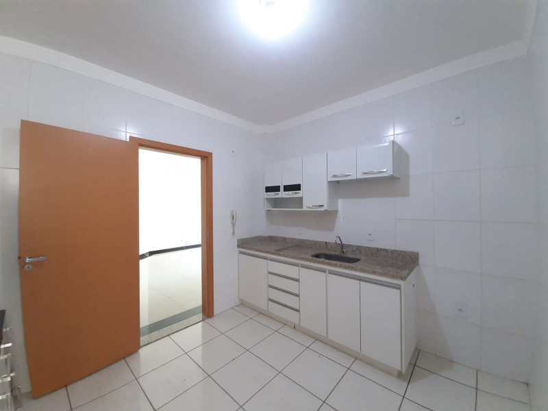 Apartamento à venda Tubalina com 80m² e 3 quartos por R$ 465.000 - pg5.jpeg