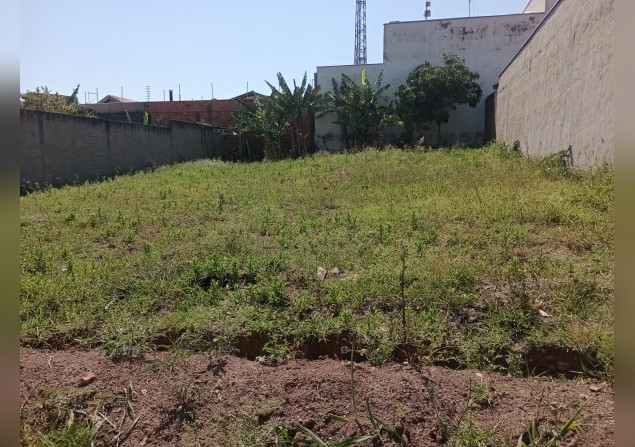 imóvel com 200m²