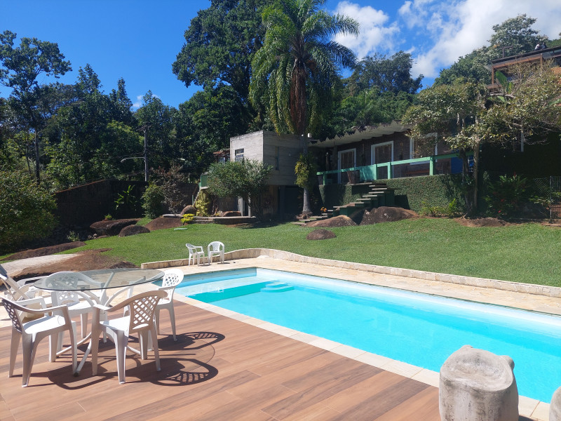 Casa à venda Veloso (Cambaquara) com 1422m² e 7 quartos por R$ 2.470.000 - 20250412-122458.jpg