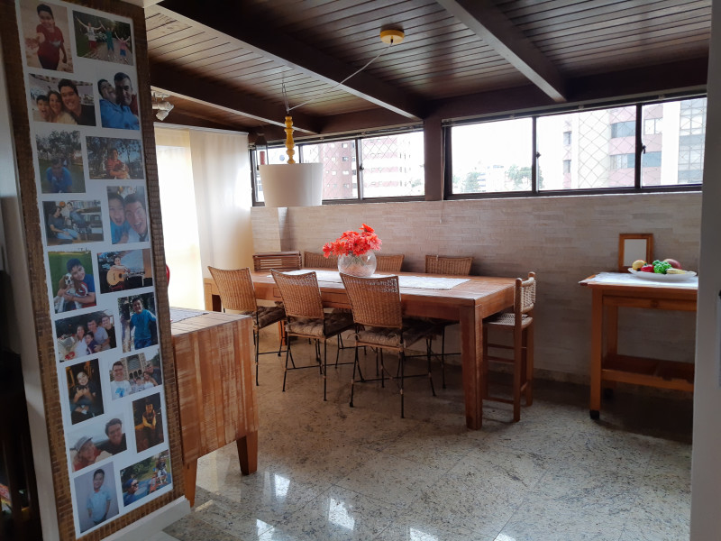 Apartamento à venda Batel com 186m² e 3 quartos por R$ 983.000 - piso-2-sala-de-churrasco.jpg