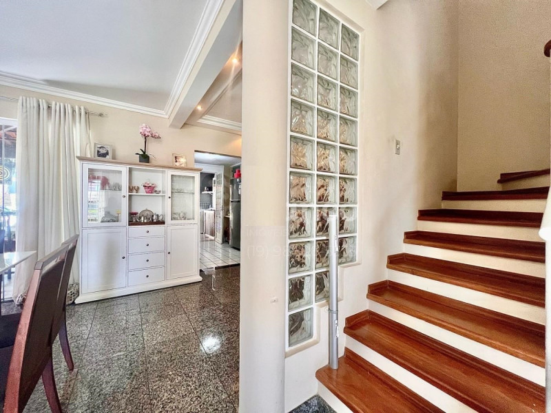 Casa de condomínio à venda Parque Villa Flores com 118m² e 3 quartos por R$ 815.000 - escada2.jpeg
