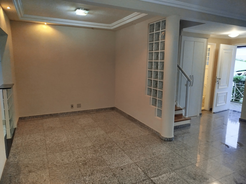 Casa de condomínio à venda Parque Villa Flores com 118m² e 3 quartos por R$ 815.000 - img-20260116-180122.jpg