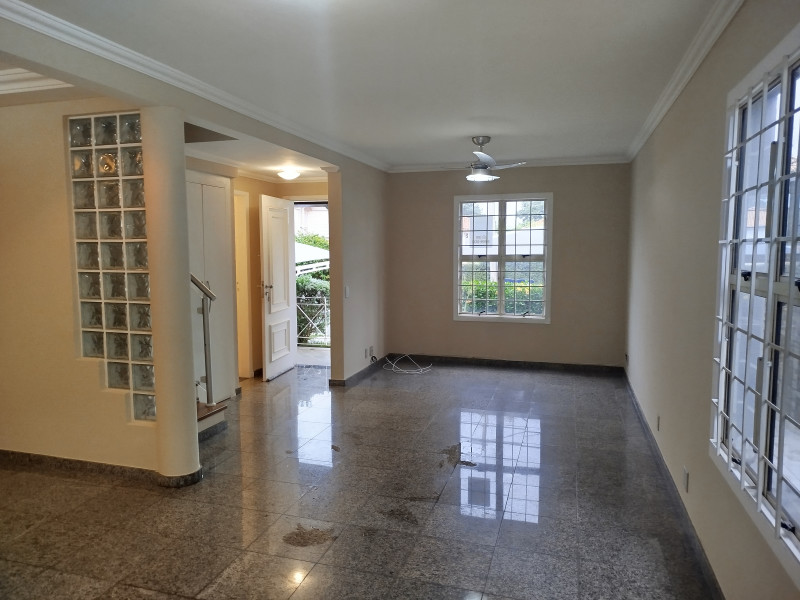 Casa de condomínio à venda Parque Villa Flores com 118m² e 3 quartos por R$ 815.000 - img-20260116-180130.jpg