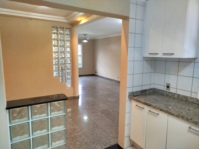 Casa de condomínio à venda Parque Villa Flores com 118m² e 3 quartos por R$ 815.000 - img-20260116-180207.jpg