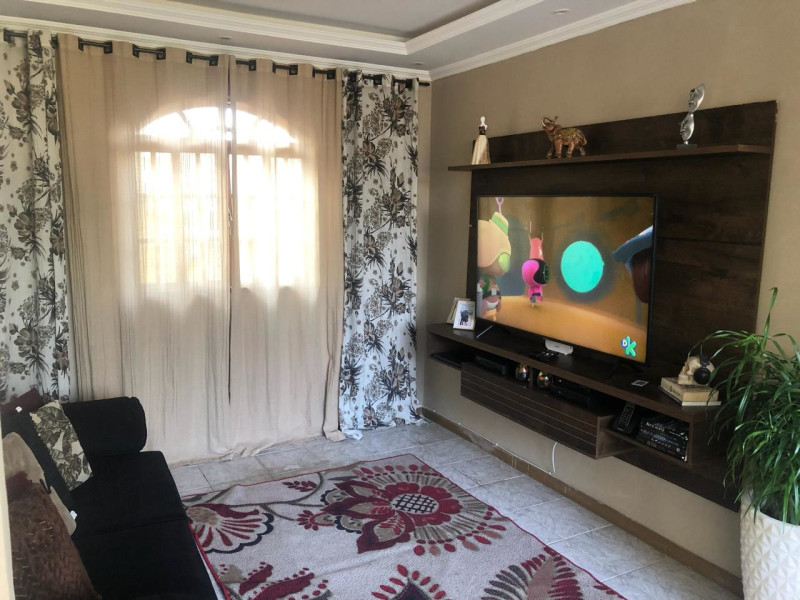 Casa à venda Bangu com 200m² e 3 quartos por R$ 250.000 - 3294bb39-410e-4a66-ad43-96efd49ecb68.jpg