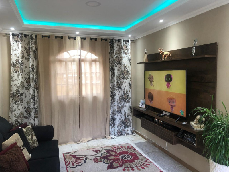 Casa à venda Bangu com 200m² e 3 quartos por R$ 250.000 - 457e732b-aa05-4315-9062-e849e89794c2.jpg