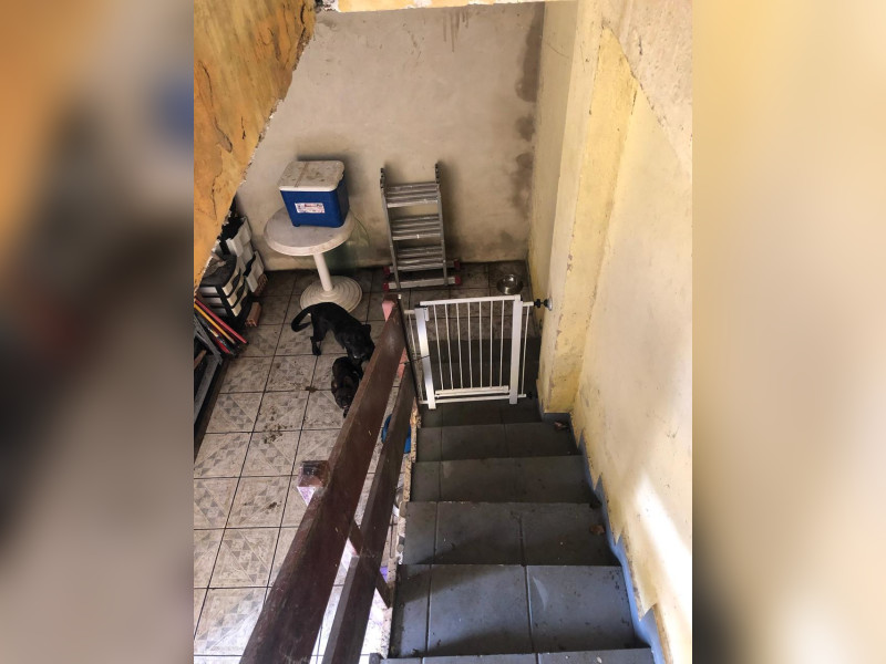 Casa à venda Bangu com 200m² e 3 quartos por R$ 250.000 - 4cc63110-687d-444e-9079-a9a74fd32a3e.jpg