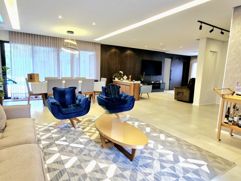 Casa de condomínio à venda Jardim Tereza Cristina com 1000m² e 5 quartos por R$ 3.150.000 - 20250221-152954.jpg