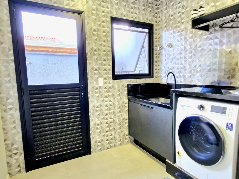 Casa de condomínio à venda Jardim Tereza Cristina com 1000m² e 5 quartos por R$ 3.150.000 - 20250221-153156.jpg