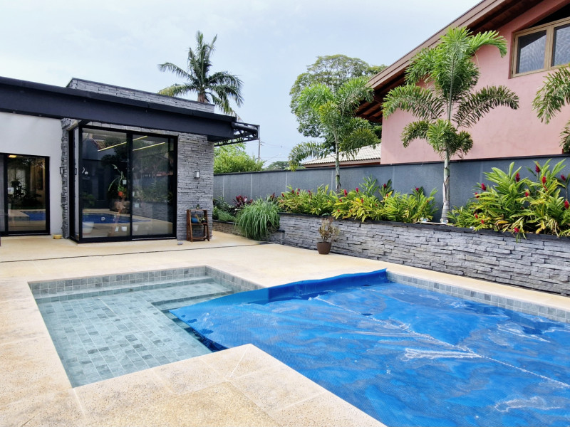 Casa de condomínio à venda Jardim Tereza Cristina com 1000m² e 5 quartos por R$ 3.150.000 - 20250221-154213.jpg